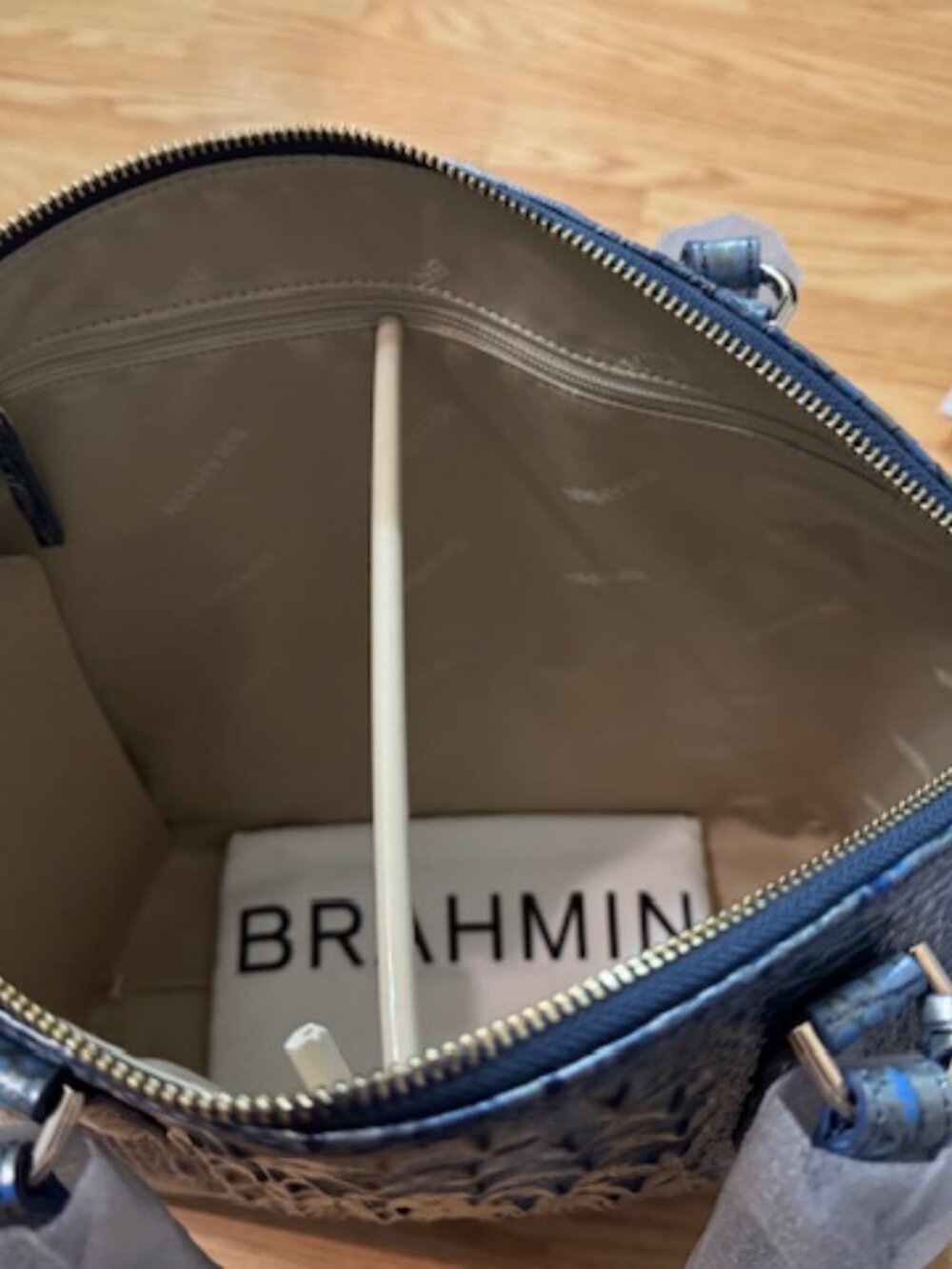 PRICE IS FIRM! NWT Brahmin LRG Duxbury Satchel Serenity Ombre Melbourne Leather - Picture 9 of 10